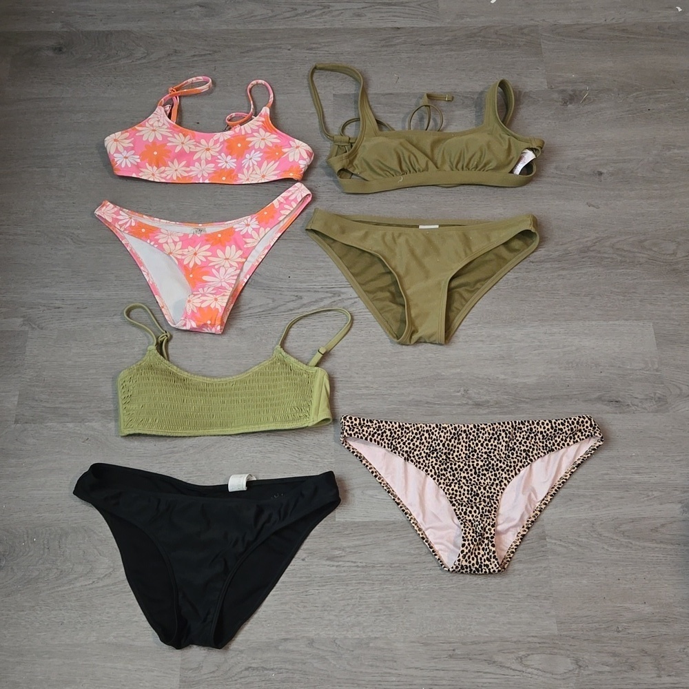 Lot of 3 Bikinis and One Bottom